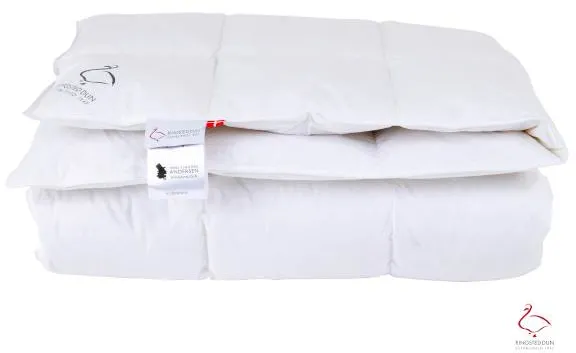 Ringsted täcke - Klodshans - varm - 240x220 cm